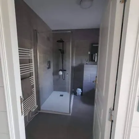 Willowtreegites Βίλα *