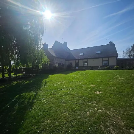 Willowtreegites Villa Saint-Ovin