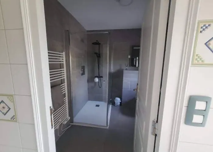 Willowtreegites Villa *